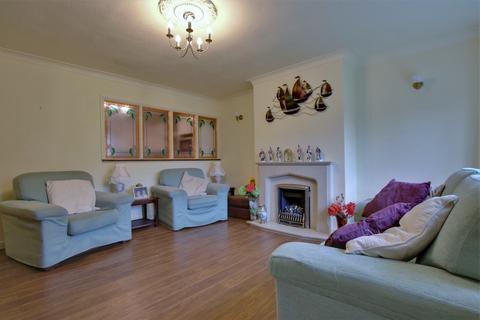 7 Brecon Close, Fareham, PO14 1ST