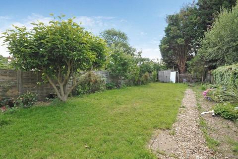 60 Norton Avenue, Surbiton, KT5 9DY