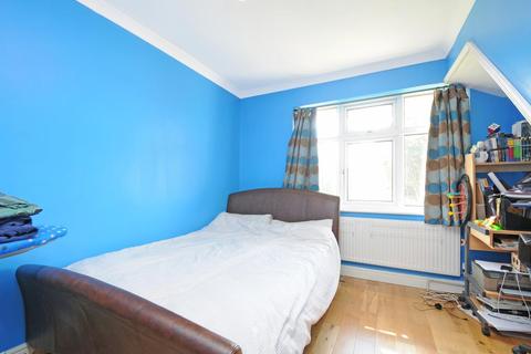 60 Norton Avenue, Surbiton, KT5 9DY