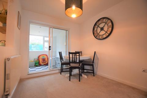 21 Hatherleigh Road, Exeter, EX2 9LF