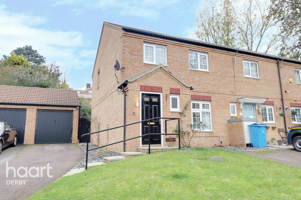 Malthouse Road, Ilkeston 3 bed semidetached house £170,000