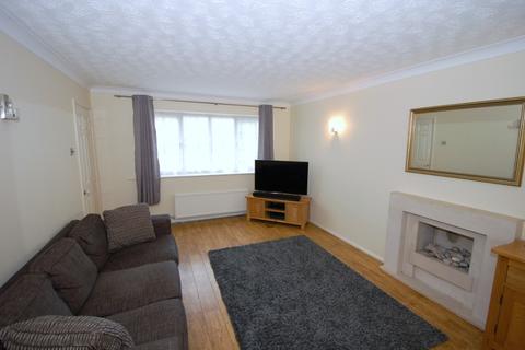 72 Albert Road, Bagshot, GU19 5QJ