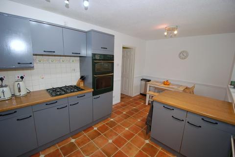 72 Albert Road, Bagshot, GU19 5QJ