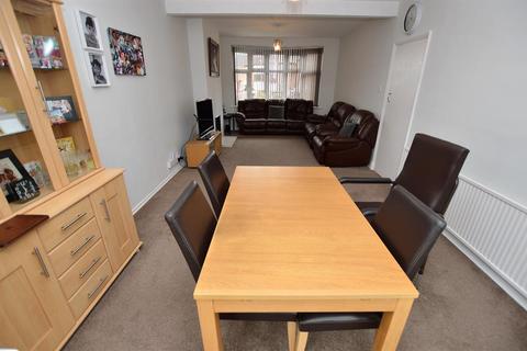 13 Babingley Drive, Leicester, LE4 0HH