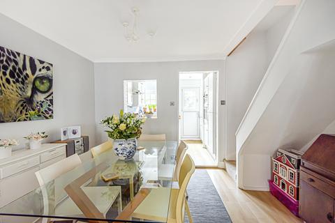 12 Beech Road, Weybridge, KT13 9QF