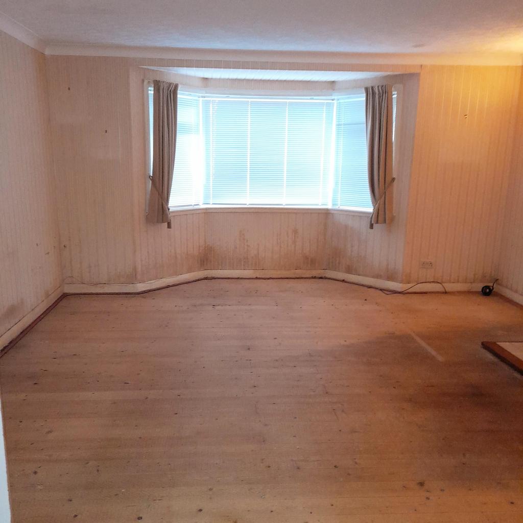 5 Greenlea Drive, Collin, DUMFRIES, DG1 4PP 2 bed semidetached house