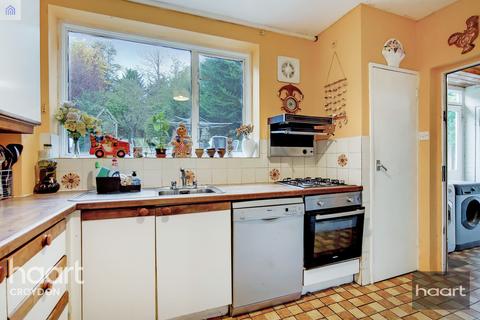 44 Manor Way, Purley, CR8 3BH