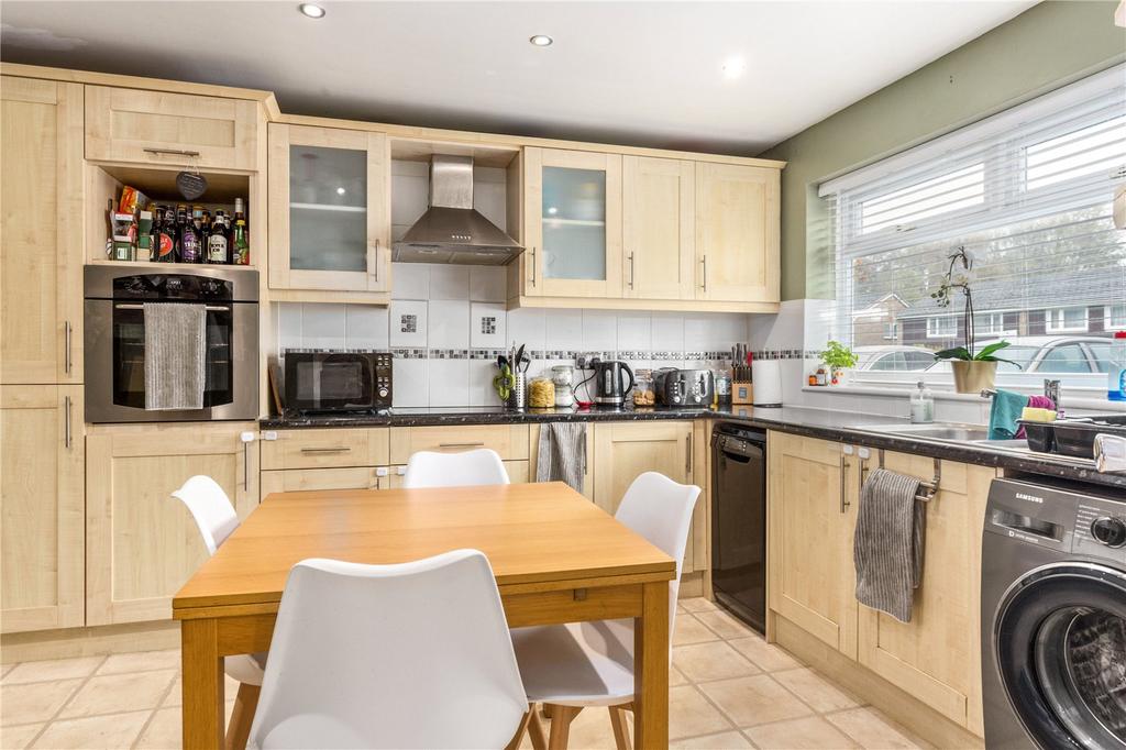 Bodycoats Road, Chandler's Ford... 3 bed end of terrace house £294,000