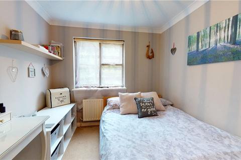 13 Beaumont Place, Isleworth, TW7 7LB
