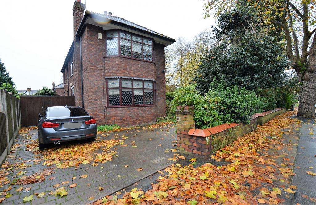 Urmston Lane,Stretford, M32 4 bed detached house £575,000