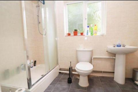 6 bedroom house to rent, Shakespeare Avenue, Highfield, Southampton, SO17