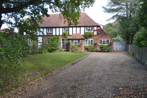 Bluebell Cottage Broomfield Gate, Whitstable, CT5 3ES