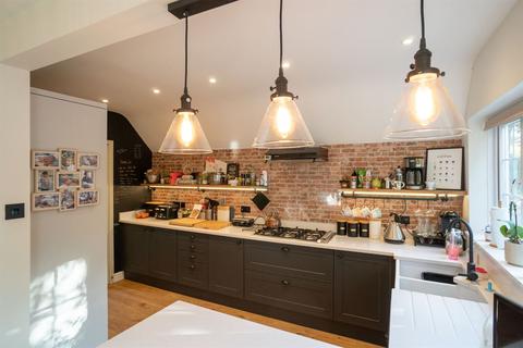 Bluebell Cottage Broomfield Gate, Whitstable, CT5 3ES