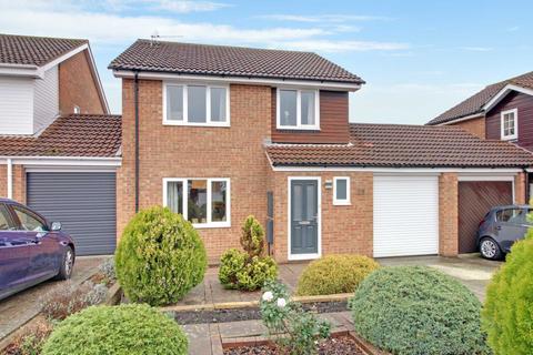 21 Caraway Road, Earley, Reading, RG6 5XR