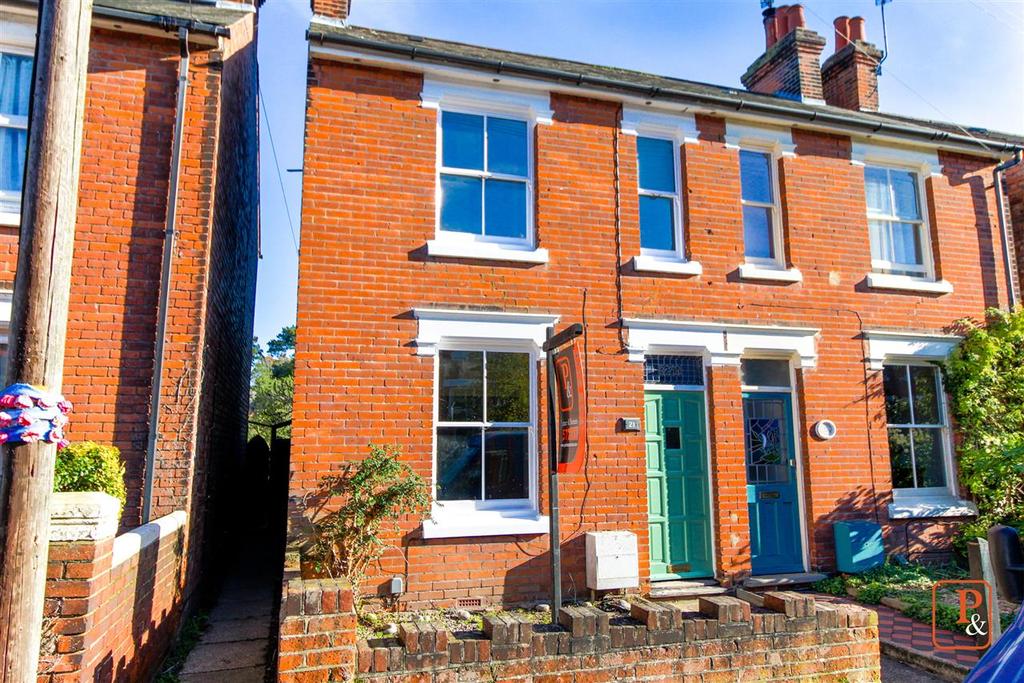Scarletts Road, Old Heath, Colchester CO1 3 bed semidetached house £250,000