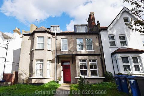 134e Sunningfields Road, London, NW4 4RE