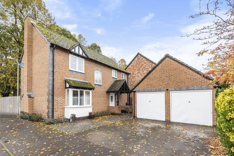 25 Lime Grove, Southmoor, Abingdon, OX13 5DN