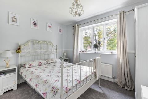 25 Lime Grove, Southmoor, Abingdon, OX13 5DN
