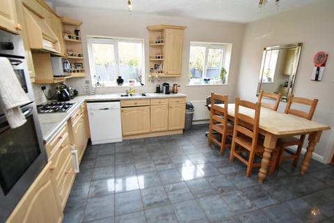 19 Brixfield Way, Shirley, Solihull, B90 1RQ