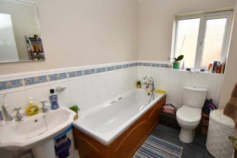 19 Brixfield Way, Shirley, Solihull, B90 1RQ
