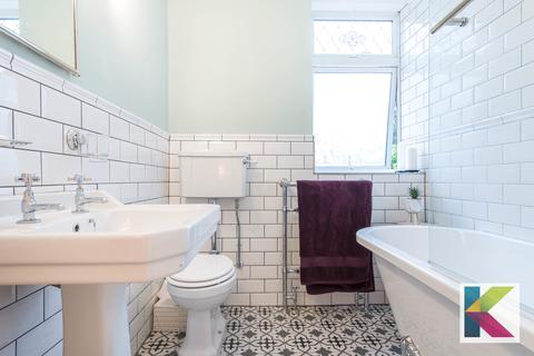 52b Wall Hill Road, Dobcross, Oldham, OL3 5BH