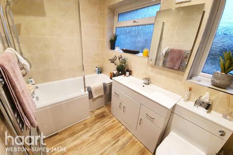 3 Littlefields Road, Banwell, BS29 6BH