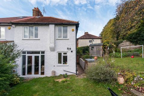 9 Famet Close, Purley, CR8 2DX