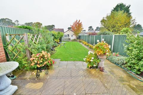 102 Beacon Road, Rolleston On Dove, Burton-on-trent, DE13 9EQ