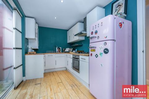 143a Herries Street, London, W10 4LE
