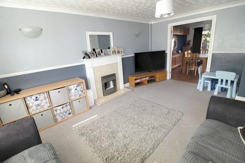55 Beech Drive, Brackley, NN13 6JG