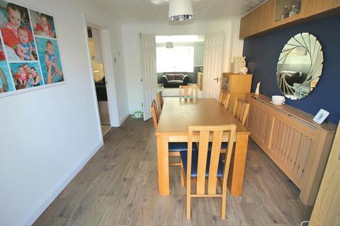 55 Beech Drive, Brackley, NN13 6JG