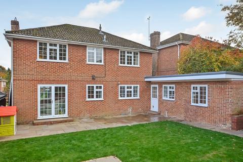 13 Harestock Close, Winchester, SO22 6NP