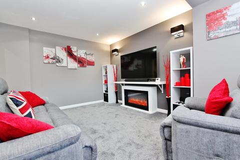17 Newstead, Tamworth, B79 7UU