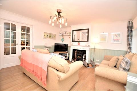 67 Acaster Drive, Garforth, Leeds, LS25 2BH