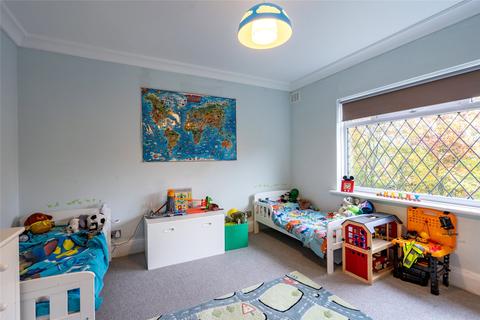 2a Bentcliffe Mount, Leeds, LS17 6QW