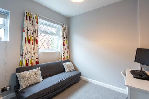2a Bentcliffe Mount, Leeds, LS17 6QW