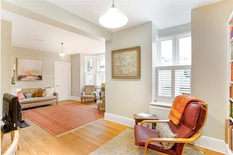 22 Amerland Road, London, SW18 1PZ