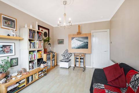 Flat 3/2, 208 Firhill Road, Glasgow, G20 7SG