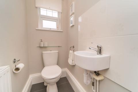 1 Coniston Road, Wolverhampton, WV6 9DT