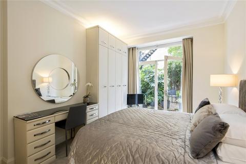 2 bedroom apartment to rent, Basil Street, SW3