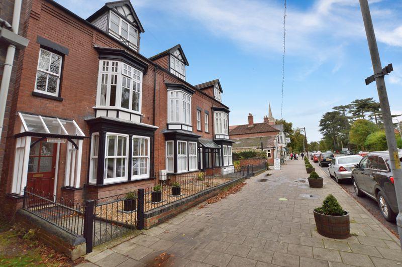 Hartsholme, The Broadway, Woodhall Spa 4 bed townhouse £415,000