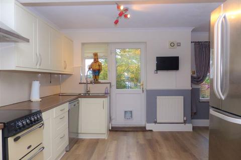45 Douay Road, Birmingham, B24 0BA