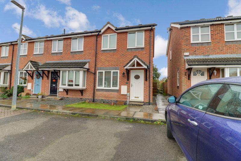 Southwood Gardens, Cottingham 2 bed terraced house £149,950