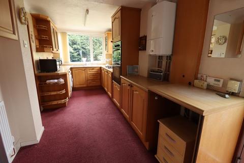 14 Bentfield Gardens, Bebington, Wirral, CH63 8NA