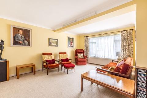 Nonsuch Rushmore Hill, Orpington, BR6 7NQ