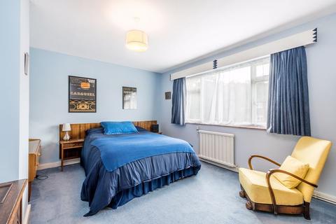 Nonsuch Rushmore Hill, Orpington, BR6 7NQ