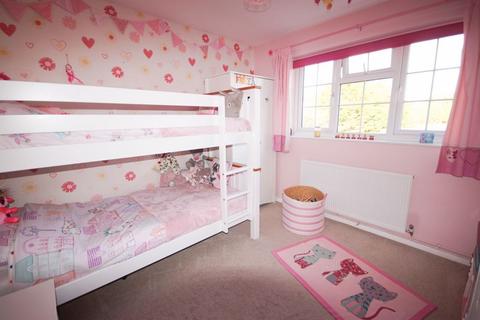 42 Greenside, Prestwood, Great Missenden, HP16 0SE