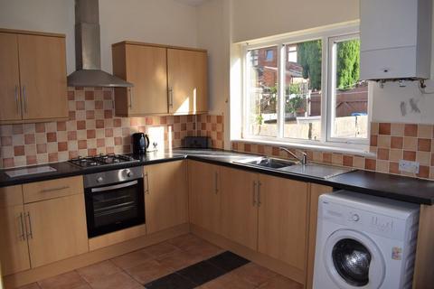 2 bedroom terraced house to rent, Park Street, Tyldesley