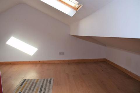 2 bedroom terraced house to rent, Park Street, Tyldesley