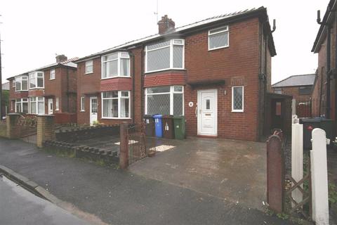 18 Thackeray Grove, Droylsden, Manchester, M43 7NB